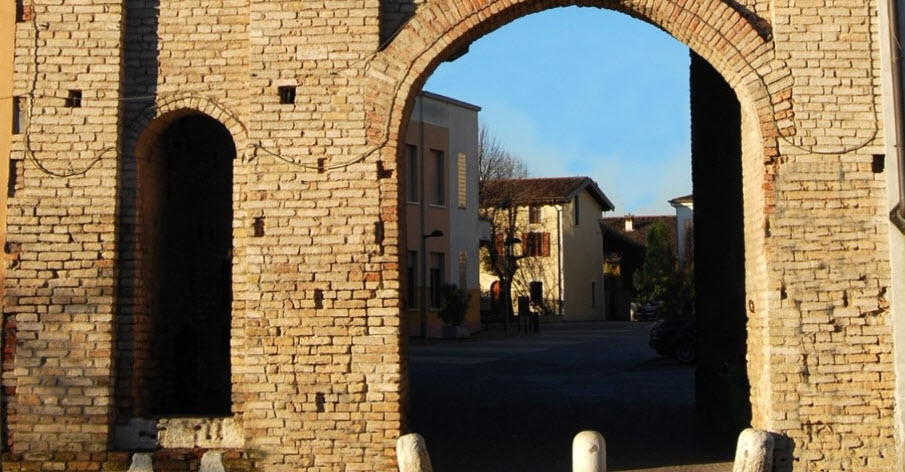 Torre di Piubega, Italy